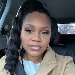 Meet your Posher, Kierra